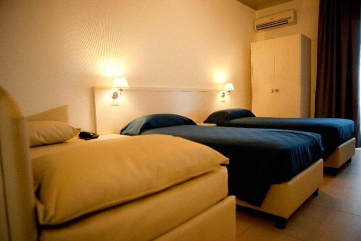 Hotel La Terrazza 巴列塔 外观 照片