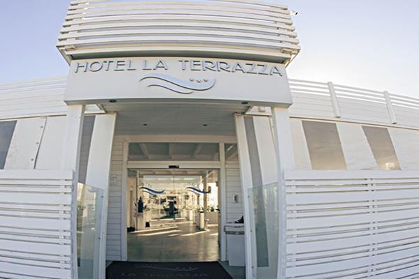 Hotel La Terrazza 巴列塔 外观 照片