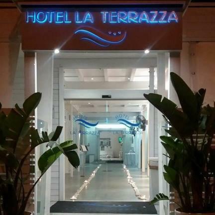 Hotel La Terrazza 巴列塔 外观 照片